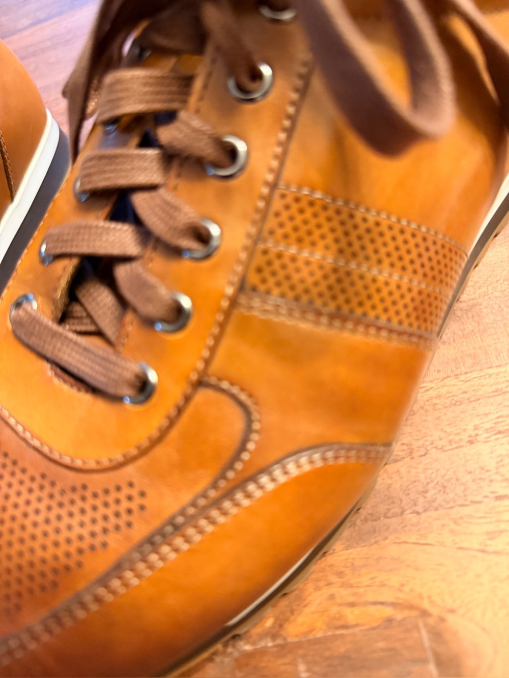 Magnanni LIZANDRO
Men's Cuero Leather Sneakers - Picture 6 of 12